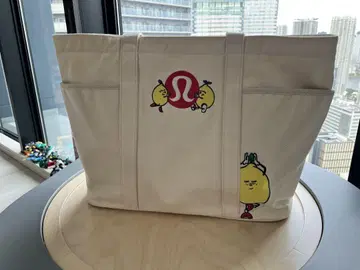 미사용 새상품 lululemon 룰루레몬 토트백