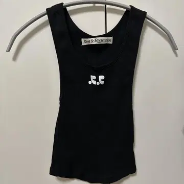 Rest & Recreation 블랙 탱크탑