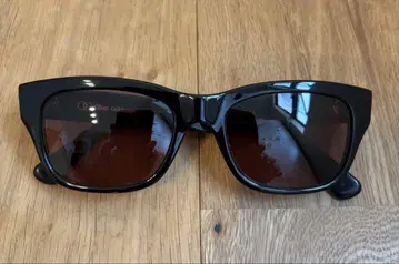 Oliver Goldsmith CONSUL-s 블랙