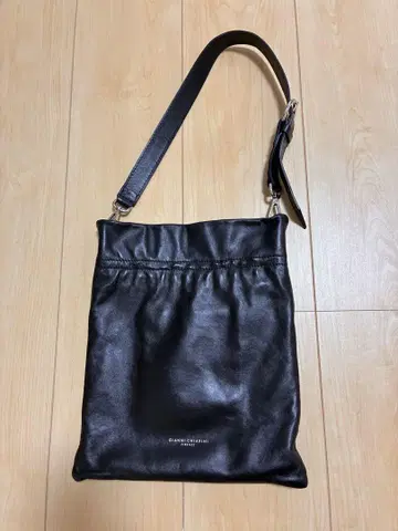 GIANNI CHIARINI 블랙 가죽 숄더백