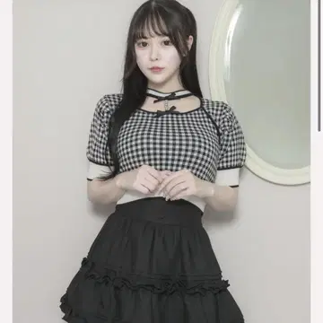 pium 비쥬 초커 포함 케이프 니트 화이트 x 깅엄