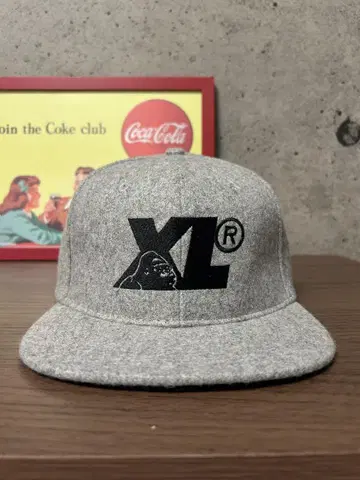 XLARGE 그레이 야구 모자 엑스라지