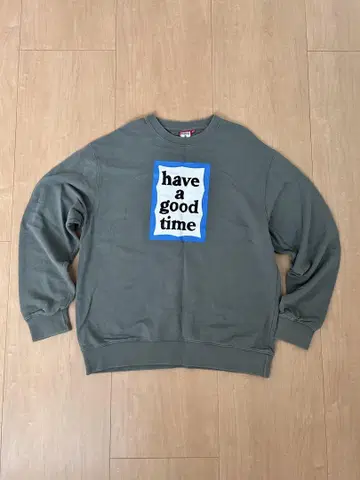 have a good time 트레이닝복