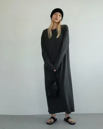 anuke Back Layered Onepiece