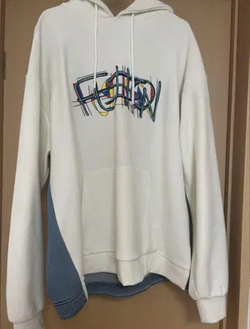 Vaundy 후드티 FUSION L 사이즈