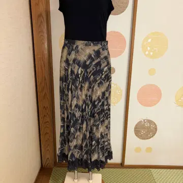 이-38 이타리야 동물 패턴 플레어 스커트 블랙 다크 브라운 계열