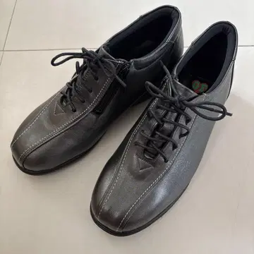 GOLDEN FOOT 골든풋 22cm EEE 신발
