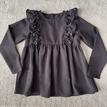 fitmore 숄더 펄 프릴 페플럼 상의