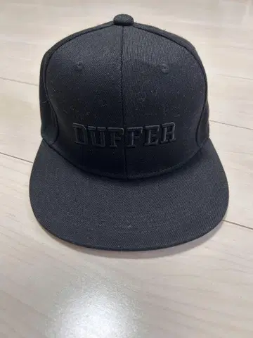 DUFFER 블랙 스냅백 캡