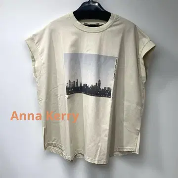 Anna Kerry 포토 프린트 셔츠 베이지