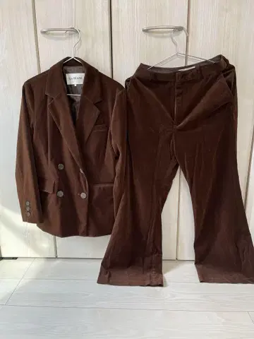 레이 빔즈 코듀로이 수트