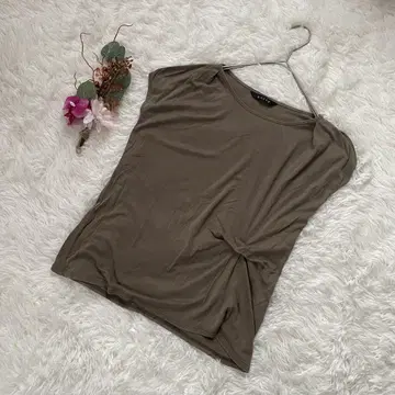 ketty 카키 반팔 T셔츠 사이즈 M 허리 조절 렉셀 소재