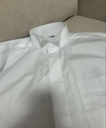 Blanc de R 화이트 드레스 셔츠 시그니처