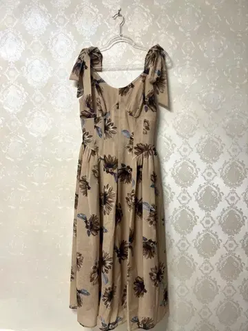 herlipto Sunflower-printed Midi Dress