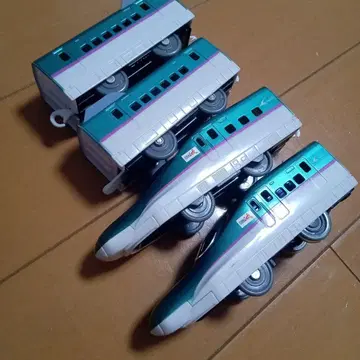 프라레일 E5계 하야부사 TOHOKUJAPAN 4량 편성 프론트 실버