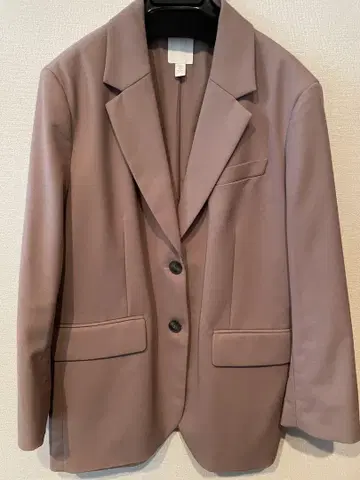 H&M 연보라 테일러드 자켓