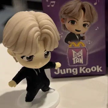 BTS 정국 피규어