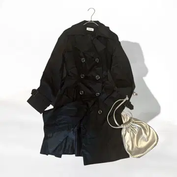 [이슈] 트렌치코트 스프링 코트 탈부착 가능 퀼팅 소재 심플
