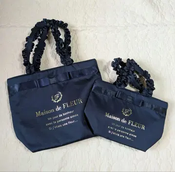 새상품급 Maison de FLEUR 네이비 토트백 세트