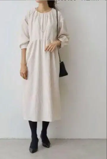 비어즐리 후쿠레자카드 원피스 2024SS