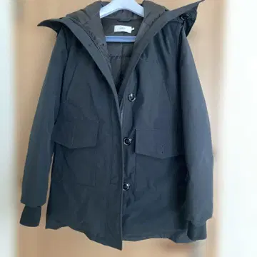 AZUL by MOUSSY 블랙 다운 자켓 M