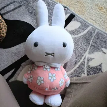 미피 꽃무늬 봉제 인형