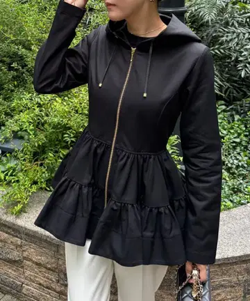 Jenne 입체 티어드 블루종