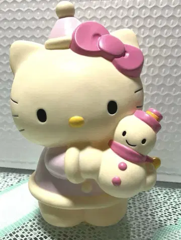 헬로키티 눈사람 저금통
