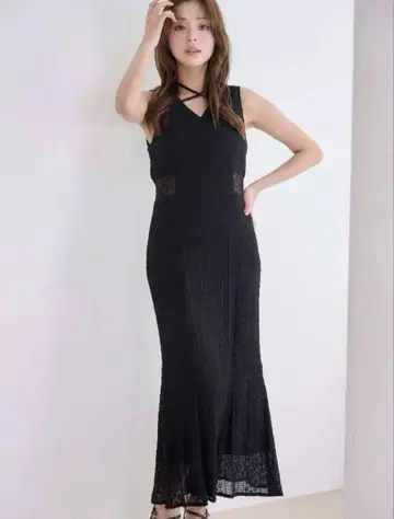 컷 레이스 블로킹 머메이드 원피스 머큐리 듀오