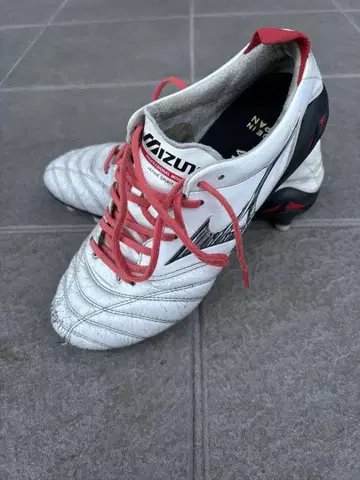 미즈노 모렐리아 네오 4 축구 스파이크 23.5cm 레어 사이즈