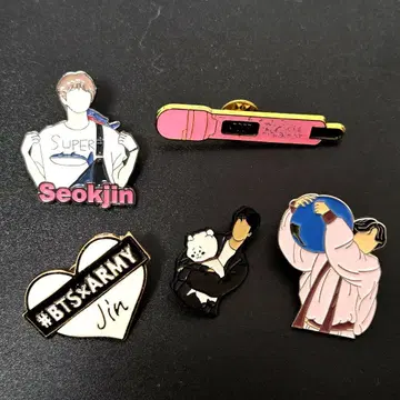 BTS JIN 핀 배지