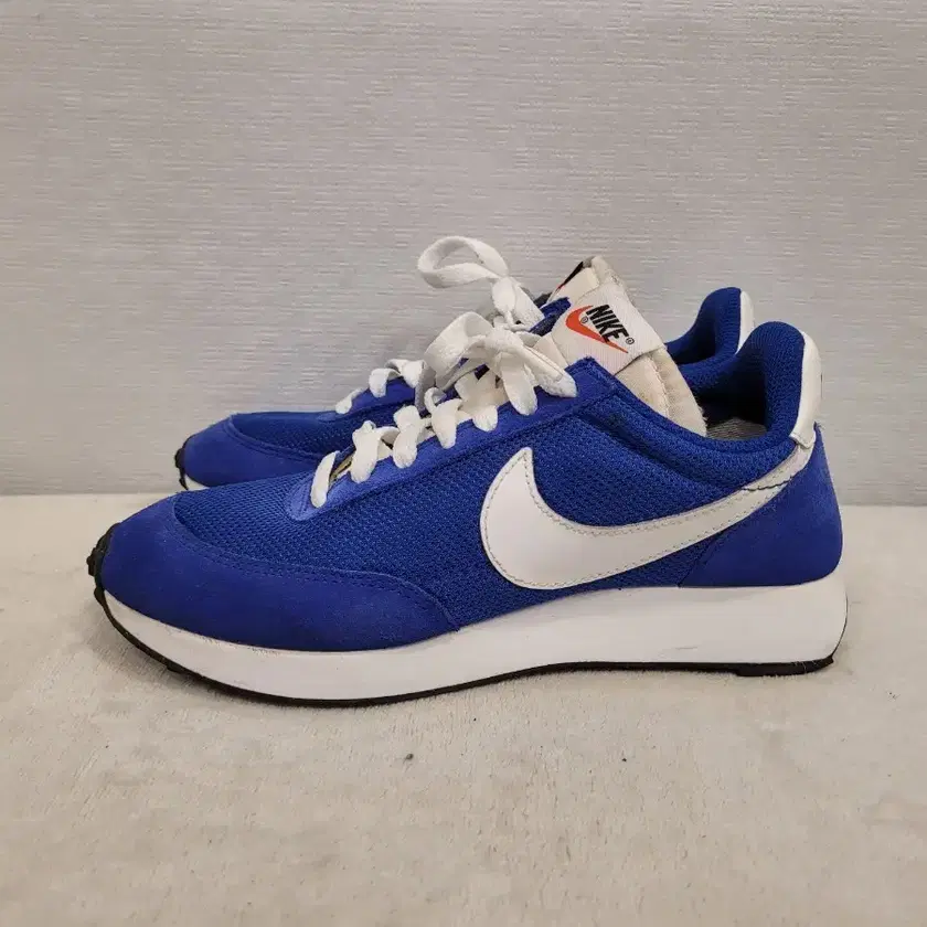 nike tailwind 79 ebay
