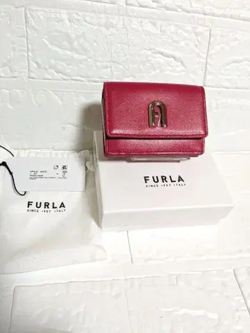 [새상품] FURLA 핑크 3단 폴더형 지갑 수납 가방 포함
