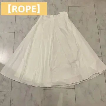새상품급 [ ROPE ] 화이트 플레어 롱 스커트