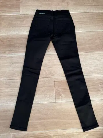 블랙 스키니 팬츠 택 포함 새상품 moussy