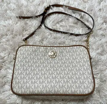 Michael Kors MK 로고 숄더백