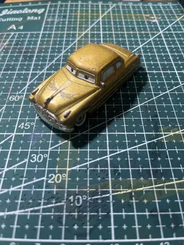 닥터 허드슨 커스텀 타입 골드