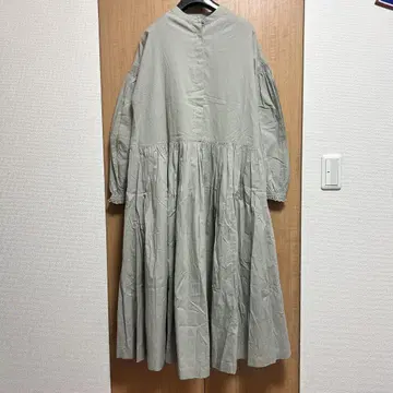 새상품 M.N 밴드 카라 볼륨 개더 롱 원피스