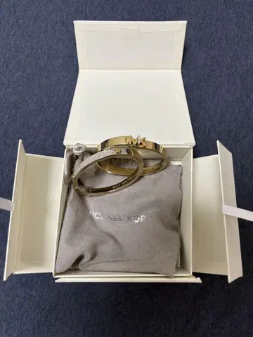 MICHAEL KORS 골드 팔찌