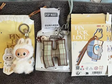 라부부 신상 알파벳 PIN FOR LOVE 세트 H labubu