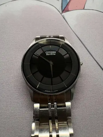 CITIZEN Eco-Drive 블랙 시계