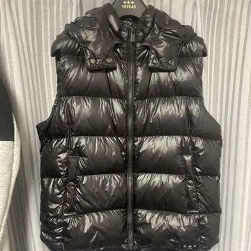 TATRAS 후드 부착 블랙 다운 베스트
