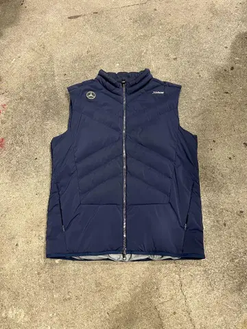 TITLEIST Mercedes Benz VEST
