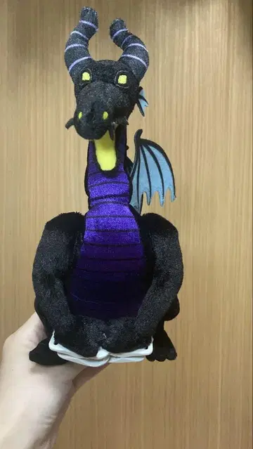 디즈니 말레피센트 드래곤 어깨 봉제 인형