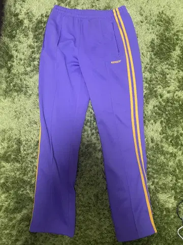 NERDY 보라색 M 조거 팬츠