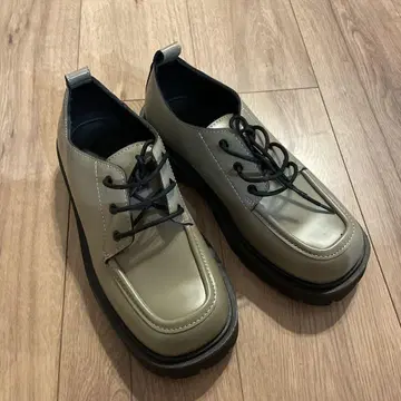 ZARA 그레이 레이스업 슈즈 로퍼 통굽 신발