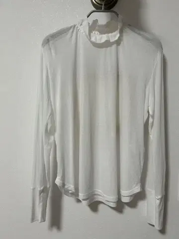 LOISIR 화이트 긴팔 상의 M
