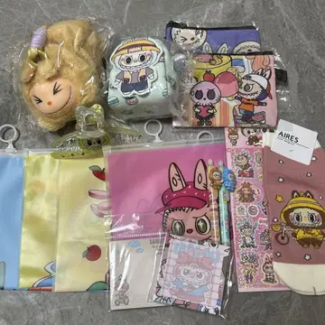 Labubu 잡화 세트