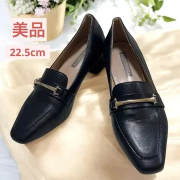 [새상품급] 블랙 스퀘어토 로퍼 신발 22.5cm 블랙 펌프스