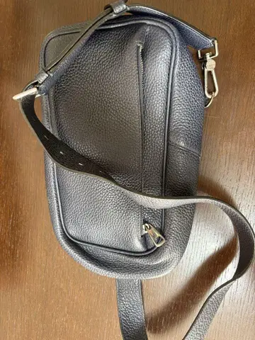 컨디션 최상! BALLY 바디백 숄더백 STARLEX 주름 가죽
